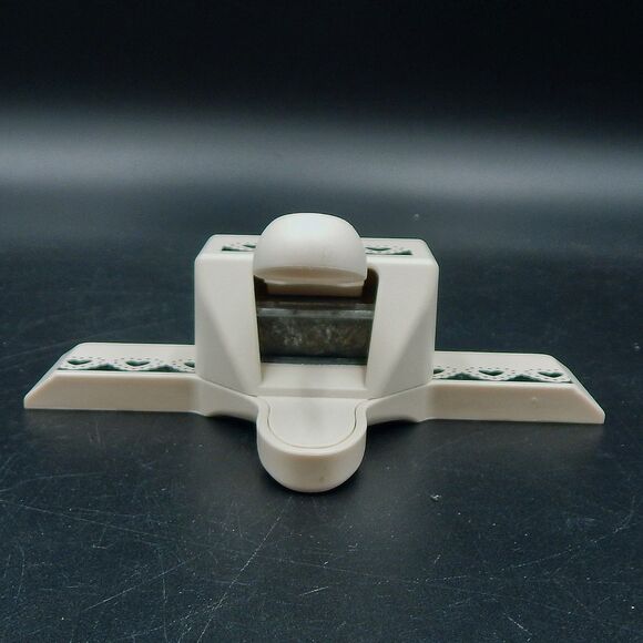 Martha Stewart Border Paper Punch Lace Hearts Doily Love Trim Polka Dots - Picture 3 of 3